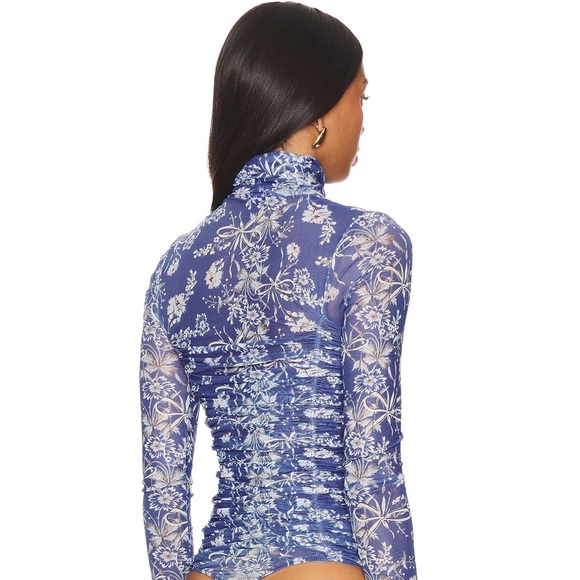 NWT Free People Intimately Under It All Printed Bodysuit Bluebell Combo Blue S - Picture 2 of 11